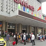 Căn hộ balcony Hồ Gươm, dài ngày giá tốt.