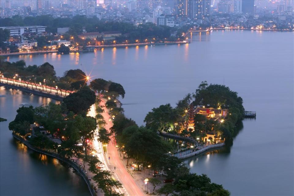 Price Ho Guom For Long Appartement